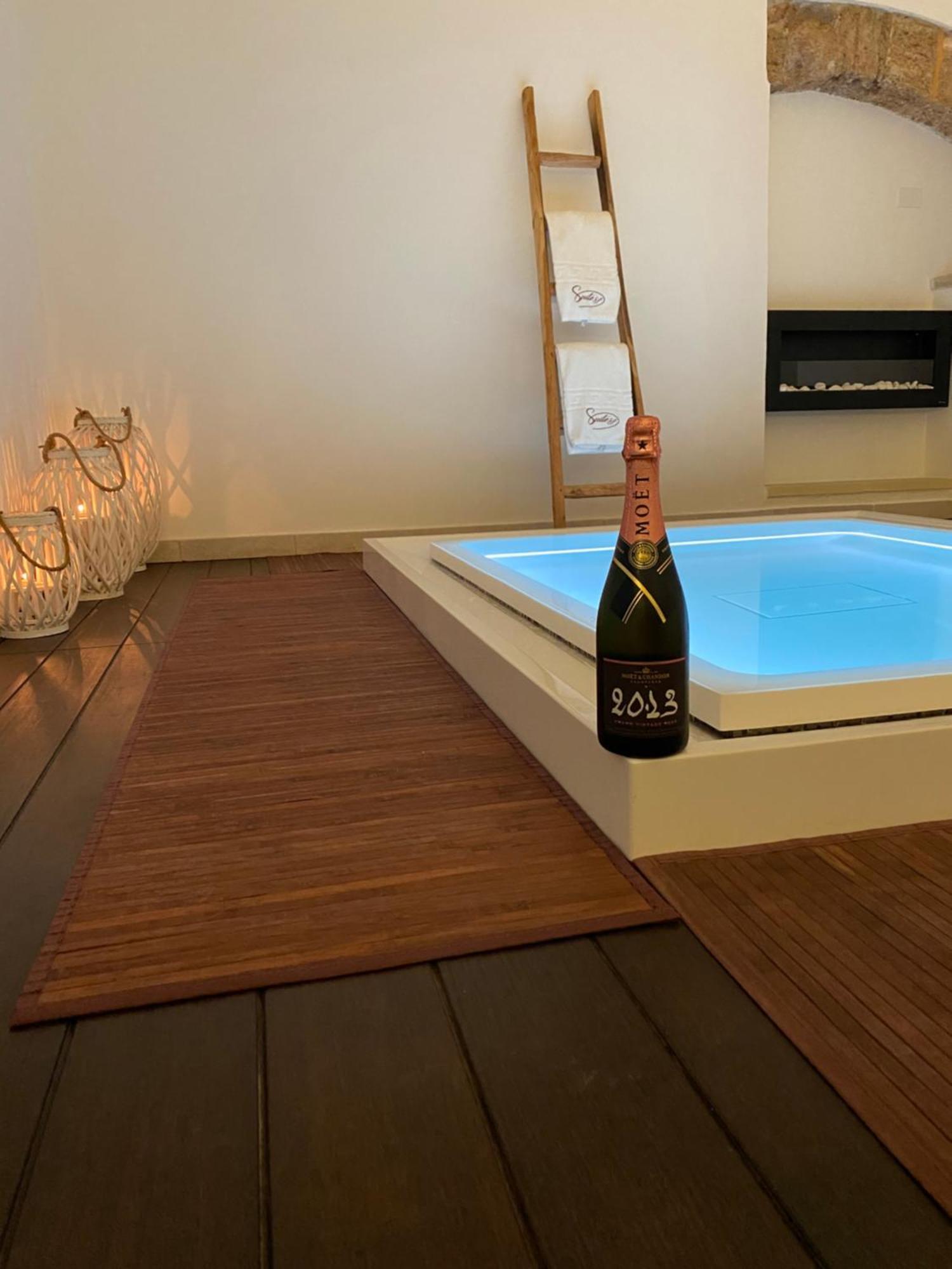 Suite87 Mesagne Dış mekan fotoğraf