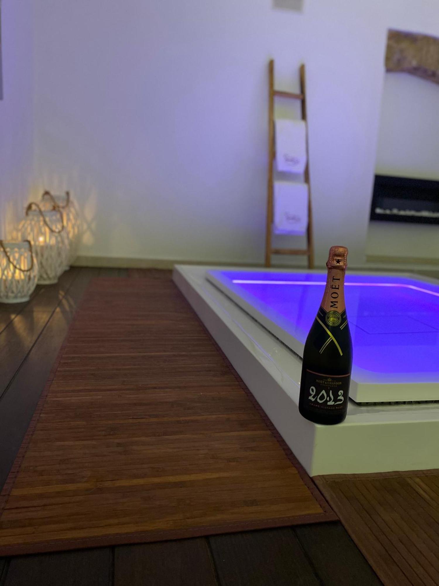 Suite87 Mesagne Dış mekan fotoğraf